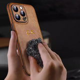 大人カッコいい クラシックレザー iPhone用ケース|「名入れ・文字入れ対応」4色展開 (ゴールド中央3D刻印)
