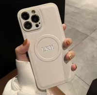 Magsafe機能付き 高品質レザー カスタム文字 刻印可 オーダーメイド 3色 iPhone用ケース(Silver：中央3D刻印）