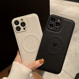 Magsafe機能付き 高品質レザー カスタム文字 刻印可 オーダーメイド 3色 iPhone用ケース(Coloress：中央3D刻印）