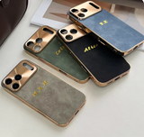 【名入れ可】ラムスキンレザー iPhone用ケース｜大人カッコいい・刺繍フォントスタイル（ゴールド・全4色）