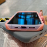 ソリッドカラー 液状シリコーン仕様 カメラレンズ保護フィルム付きの5色 iPhone用ケース