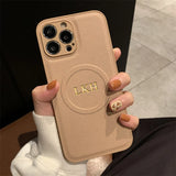 Magsafe機能付き 高品質レザー カスタム文字 刻印可 オーダーメイド 3色 iPhone用ケース(ゴールド：中央3D刻印）