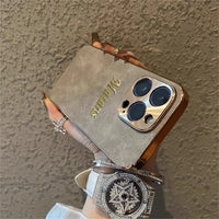 大人カッコいい 名入れ 文字入れ 柔らかラムスキン( lambskin Leather) 4色 iPhone用ケース(ゴールド：刺繡フォントスタイル）