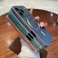 17シリーズ登場❣ ラグジュアリー マグネット式 ワイヤレス充電対応 マットケース 耐衝撃 ソフトカバー ３色 iPhone用ケース