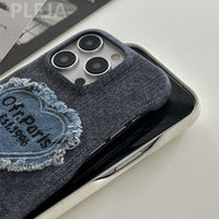 キュートなデニムのハート形刺繍が施されたファブリック　iPhone用ケース