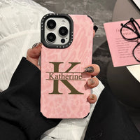 可愛いピンク レオパード柄 大人カッコいい 大文字イニシャル 名入れ 文字入れ iPhone用ケース