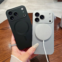 17シリーズ登場❣ ラグジュアリー マグネット式 ワイヤレス充電対応 マットケース 耐衝撃 ソフトカバー ３色 iPhone用ケース