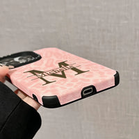 可愛いピンク レオパード柄 大人カッコいい 大文字イニシャル 名入れ 文字入れ iPhone用ケース