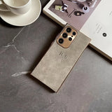 大人カッコいい 名入れ 文字入れ 柔らかラムスキン( lambskin Leather) 4色 Samsung Galaxy用ケース(Colorless：中央3D刻印）