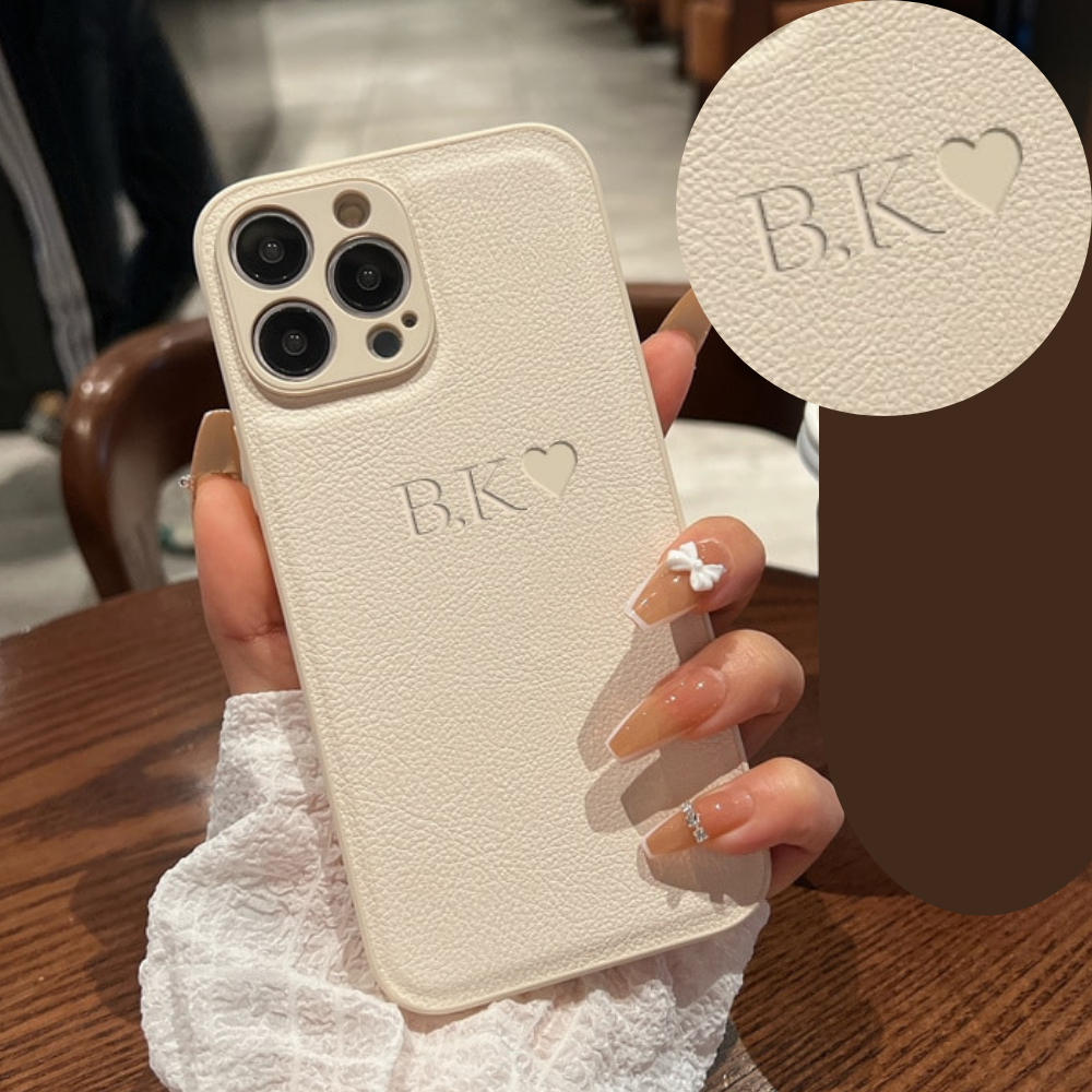 iPhone16_5_iPhone_Silver_3D_7_