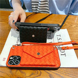 編み模様のレザーバッグ風　カード収納＆チェーン付き　2色　iPhoneケース